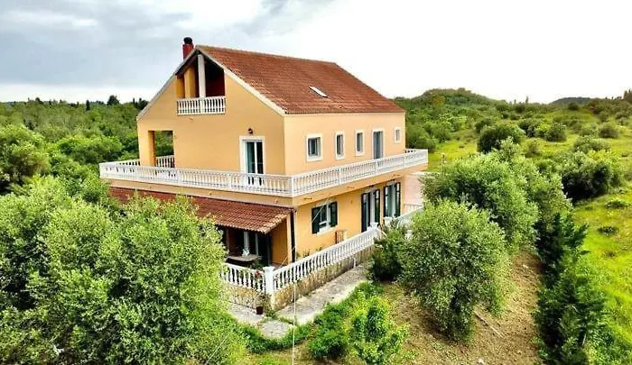 Melody View Mansion Lefkímmi