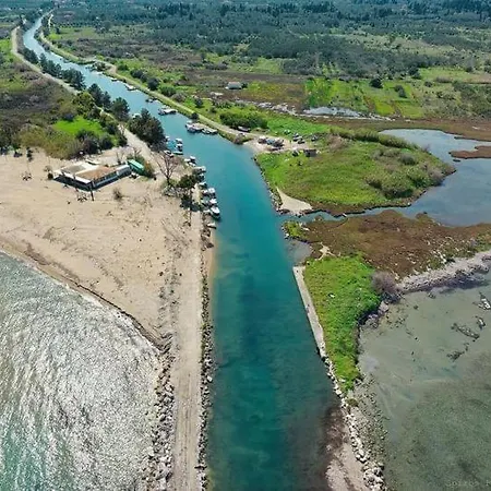 Melody View Mansion Vakantiehuis Lefkímmi