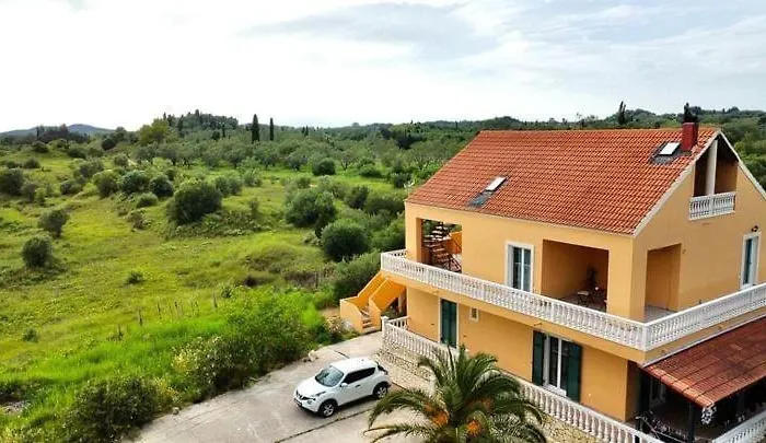 Melody View Mansion לפקימי