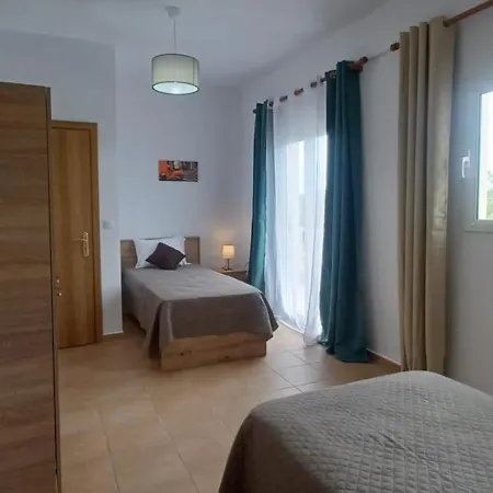 Melody View Mansion Lefkímmi